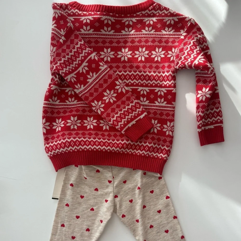 Tucker Tate Kids Set 18M Red and White Snowflake Sweater with Heart Leggings​